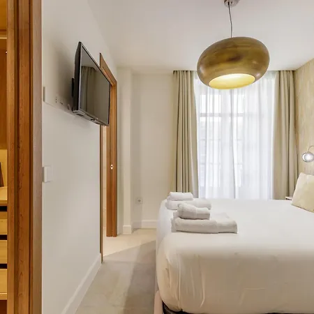 Plaza Del Siglo & Boutique By Caleta Homes *